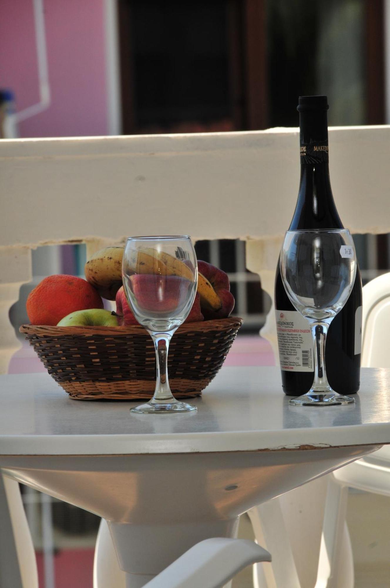 Dionisos Palms Apartments Paralia Dionisiou Zimmer foto