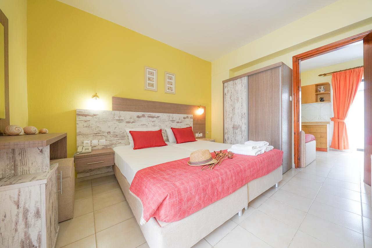 Dionisos Palms Apartments Paralia Dionisiou Exterior foto