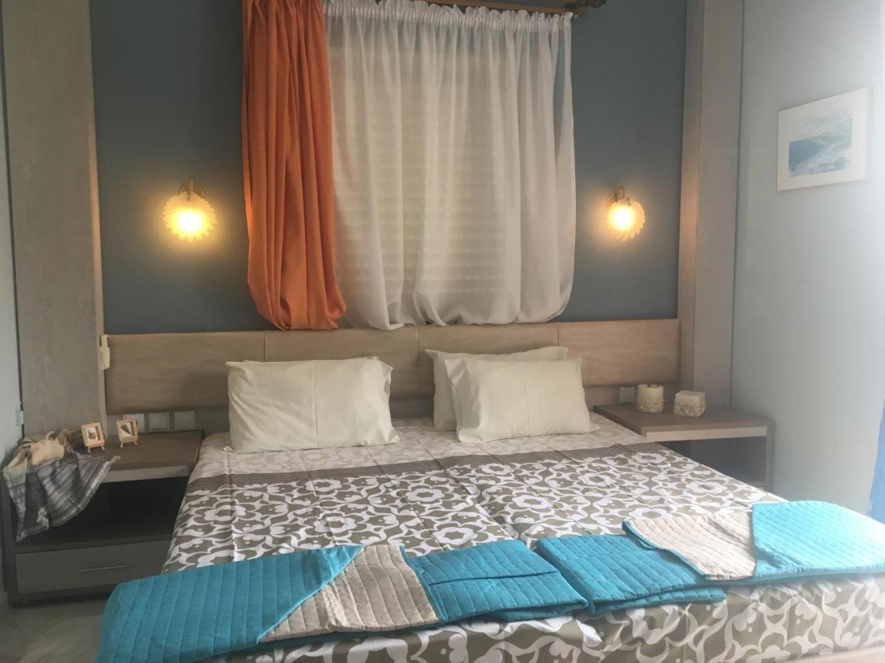 Dionisos Palms Apartments Paralia Dionisiou Exterior foto